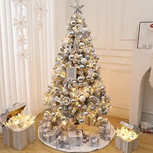 クリスマスツリーが映える、そして片づけやすい住まいへ